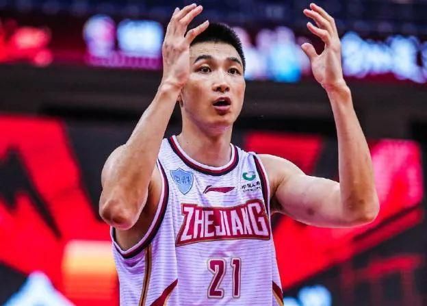 少妇被粗大的猛烈进出小说
