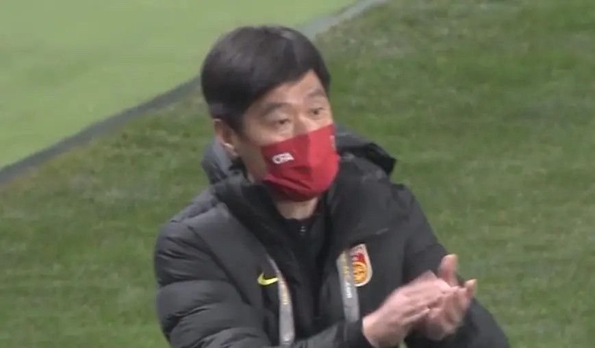 女孩警察妹妹